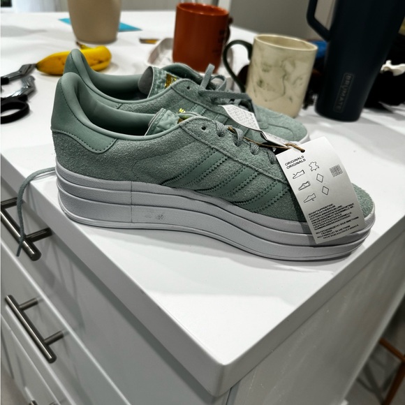 adidas Shoes - Brand new! Never worn, still in box. Adidas platform gazelles from Office in UK